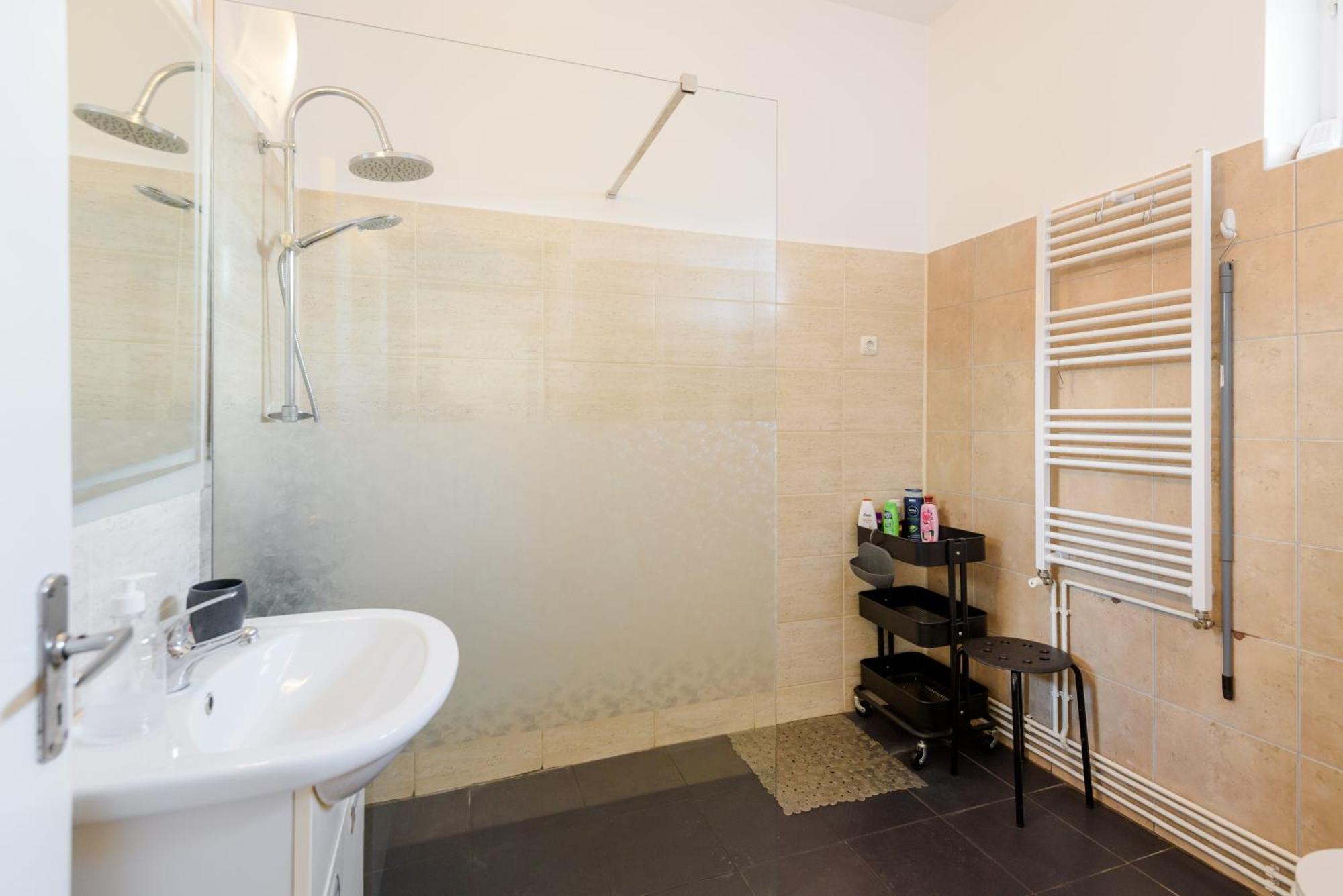 Casa Cu Cires Brasov Διαμέρισμα Εξωτερικό φωτογραφία